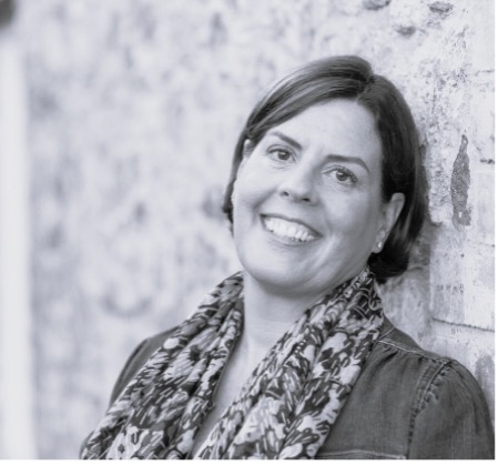 Ciara Robinson, Business & Engagement Coach at Modality Consulting, expert in leadership, change management, and holistic coaching.